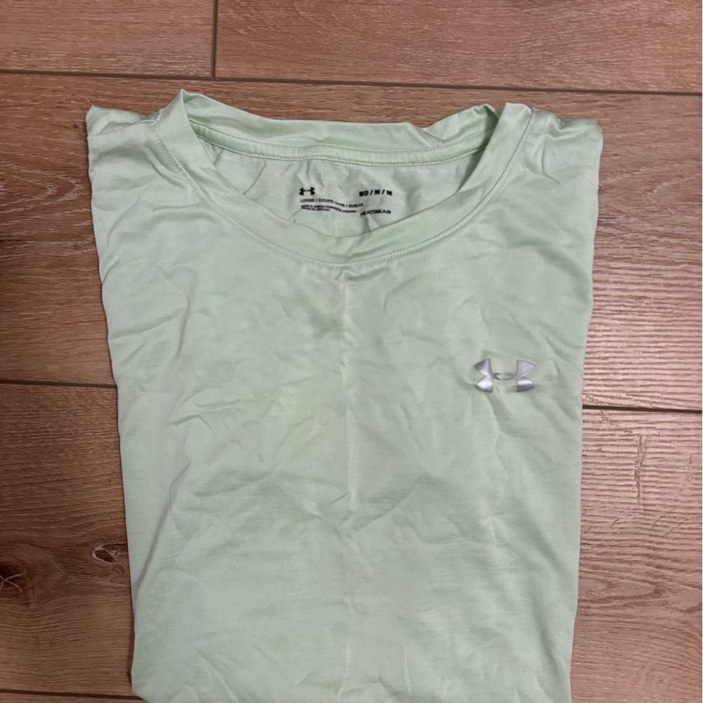 Under Armour Light Green Short Sleeve Tee